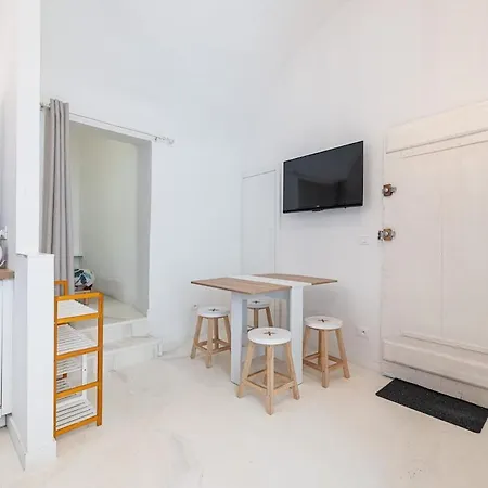 Apartament Le Bastion - Beautiful 1 Bdr In Old Town Mentona